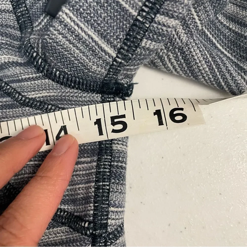 Lululemon Hooded Define Jacket 
Mini Space Dye Heathered Nocturnal White sz 4 - Picture 8 of 9